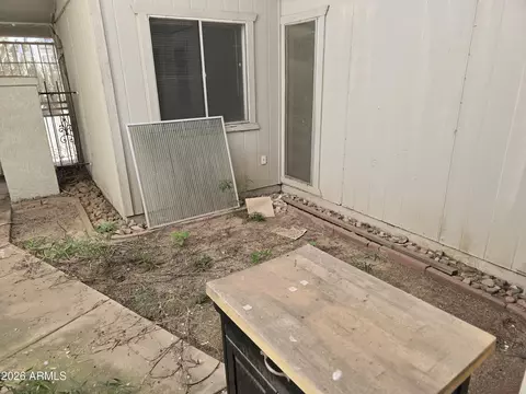 Exterior - 2431 W Crocus Dr, Phoenix, AZ 85023 photo 11 of 28