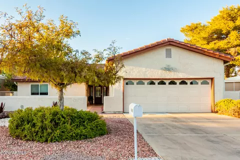 25629 S Ontario Dr, Sun Lakes, AZ 85248