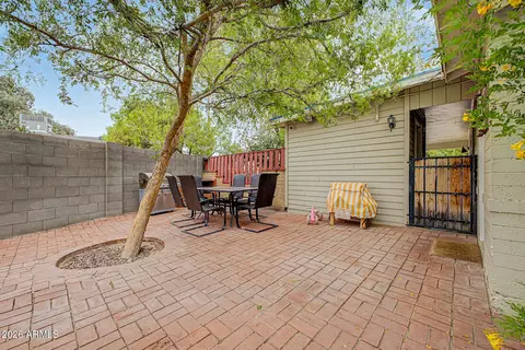Exterior - 4524 N 24th Pl, Phoenix, AZ 85016 photo 1 of 4