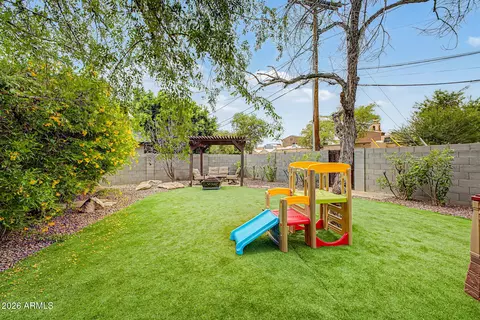 Exterior - 4524 N 24th Pl, Phoenix, AZ 85016 photo 2 of 4