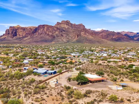 View/Area - 4485 E Cody St, Apache Junction, AZ 85119 photo 6 of 8