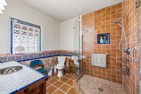 Bath - 4485 E Cody St, Apache Junction, AZ 85119 photo 2 of 5