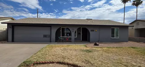 4254 W Camino Acequia --, Phoenix, AZ 85051