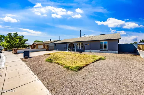 4254 W Camino Acequia --, Phoenix, AZ 85051