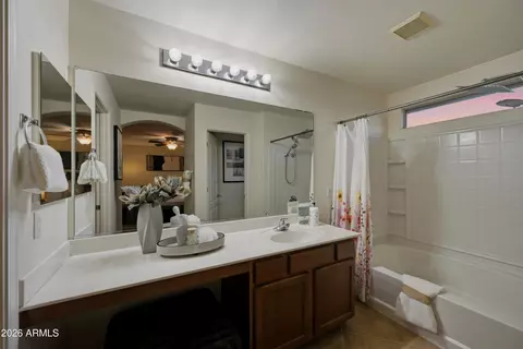 Bath - 2826 S Rock St, Gilbert, AZ 85295 photo 1 of 3