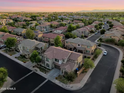View/Area - 2826 S Rock St, Gilbert, AZ 85295 photo 1 of 3