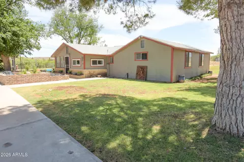 1895 S Sugarloaf Rd, Cornville, AZ 86325