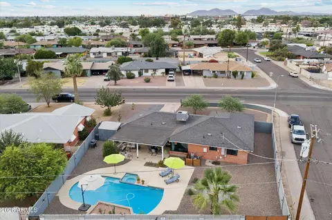 View/Area - 2011 W Campbell Ave, Phoenix, AZ 85015 photo 2 of 4
