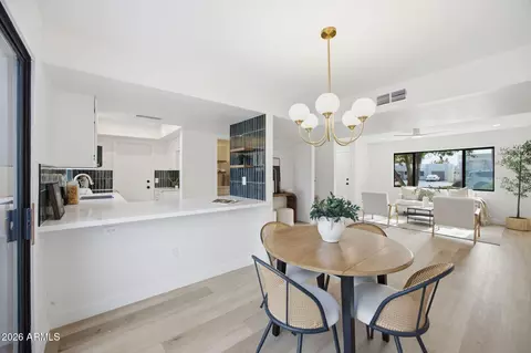 2536 W Kathleen Rd, Phoenix, AZ 85023
