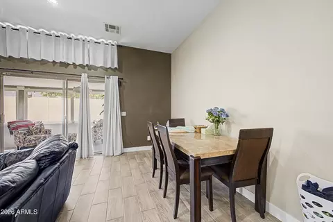 Dining - 7006 E Jensen St #33, Mesa, AZ 85207 photo 1 of 1