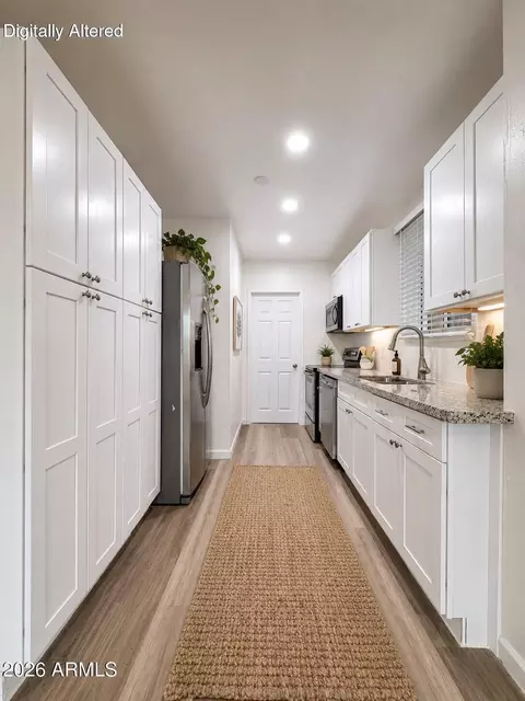 Kitchen - 2012 N 24th Pl, Phoenix, AZ 85008 photo 1 of 2
