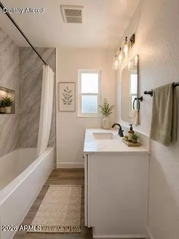 Bath - 2012 N 24th Pl, Phoenix, AZ 85008 photo 1 of 1