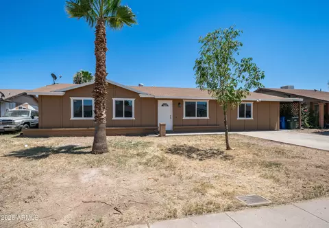 7727 W Earll Dr, Phoenix, AZ 85033
