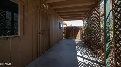Exterior - 7727 W Earll Dr, Phoenix, AZ 85033 photo 5 of 8