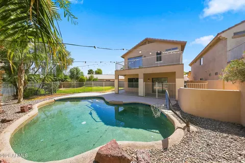10828 W Monte Vista Rd, Avondale, AZ 85392