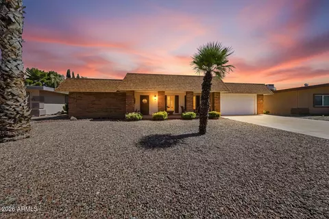 10901 W Hibiscus Dr, Sun City, AZ 85373
