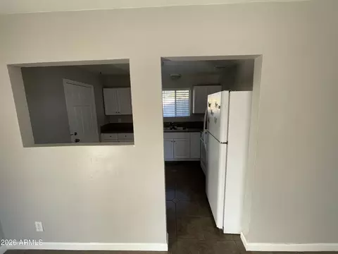 Entry Way - 1328 W Cochise Dr, Phoenix, AZ 85021 photo 1 of 2