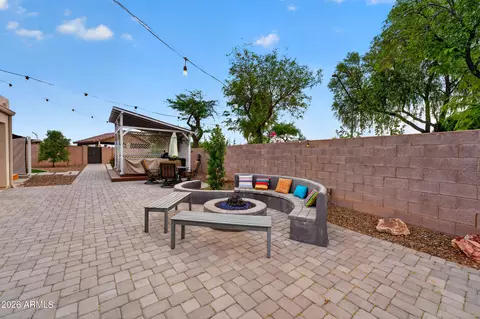 Exterior - 2174 S Stuart Ave, Gilbert, AZ 85295 photo 8 of 16