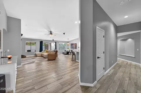 Entry Way - 2174 S Stuart Ave, Gilbert, AZ 85295 photo 1 of 5
