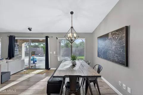 Dining - 2174 S Stuart Ave, Gilbert, AZ 85295 photo 3 of 4