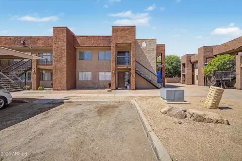 3810 N Maryvale Pkwy #2016, Phoenix, AZ 85031