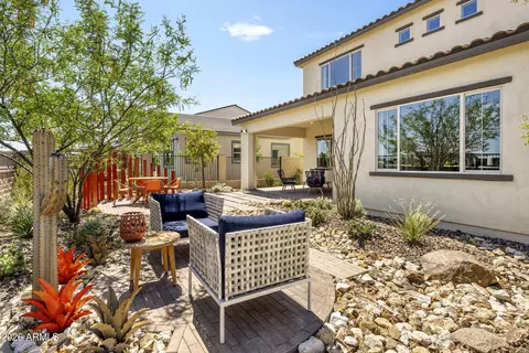 Exterior - 1442 E Coconino Way, Gilbert, AZ 85298 photo 2 of 2