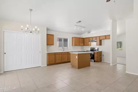 Other - 826 E Potter Dr, Phoenix, AZ 85024 photo 2 of 11