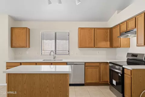 Kitchen - 826 E Potter Dr, Phoenix, AZ 85024 photo 1 of 3