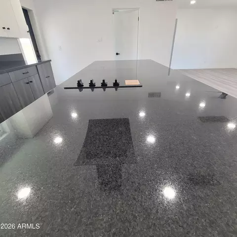 4022 N 55th Ave, Phoenix, AZ 85031 photo 8