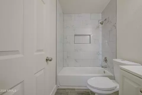 Bath - 260 E Central Ave, Coolidge, AZ 85128 photo 3 of 5