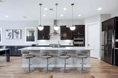 Kitchen - 2828 E Donald Dr, Phoenix, AZ 85050 photo 3 of 5