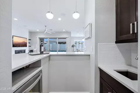 Kitchen - 2828 E Donald Dr, Phoenix, AZ 85050 photo 5 of 5