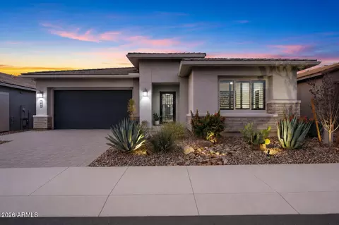 2828 E Donald Dr, Phoenix, AZ 85050