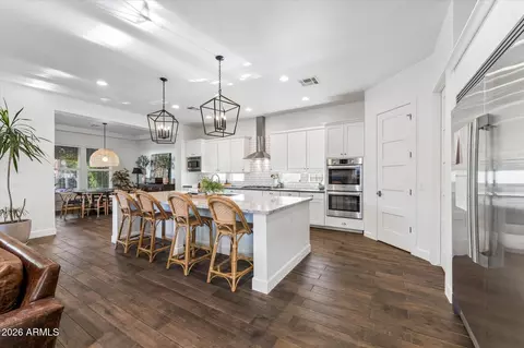 Kitchen - 3829 E Crittenden Ln, Phoenix, AZ 85018 photo 1 of 8