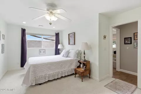 Bedroom - 3922 E Whitton Ave, Phoenix, AZ 85018 photo 1 of 2