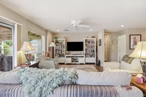 Living - 3922 E Whitton Ave, Phoenix, AZ 85018 photo 5 of 6