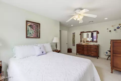 Bedroom - 3922 E Whitton Ave, Phoenix, AZ 85018 photo 2 of 2