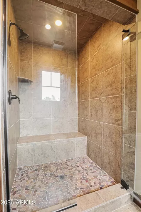 Bath - 3003 E Arrow Pt, Payson, AZ 85541 photo 7 of 9
