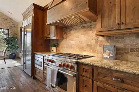 Kitchen - 3003 E Arrow Pt, Payson, AZ 85541 photo 2 of 3