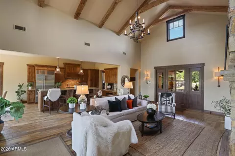 Living - 3003 E Arrow Pt, Payson, AZ 85541 photo 2 of 3
