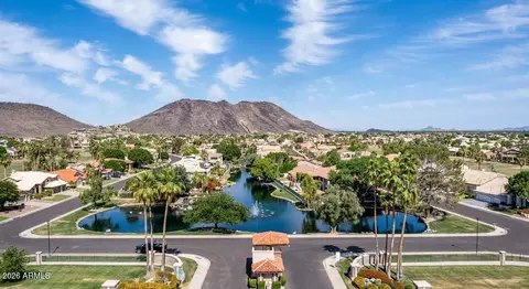 5811 W Del Lago Cir, Glendale, AZ 85308