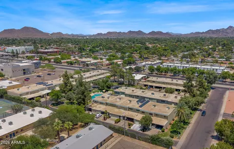 View/Area - 7618 N 19th Dr, Phoenix, AZ 85021 photo 2 of 2