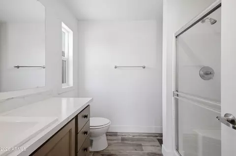 Bath - 5458 E Alpine Ave, Mesa, AZ 85206 photo 1 of 2