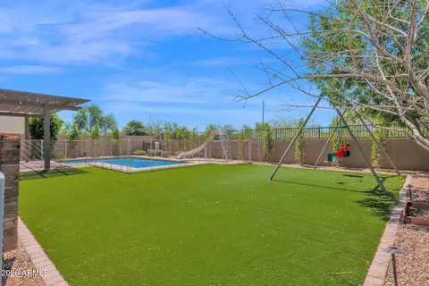 Exterior - 3647 E Blue Spruce Ln, Gilbert, AZ 85298 photo 6 of 7