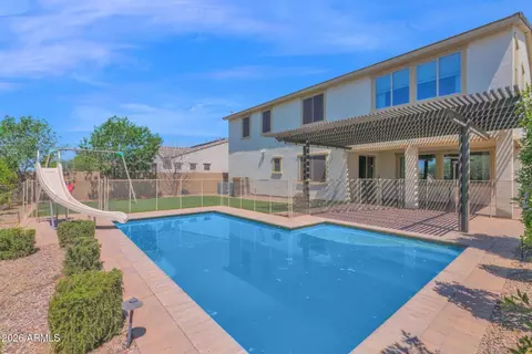 Exterior - 3647 E Blue Spruce Ln, Gilbert, AZ 85298 photo 4 of 7