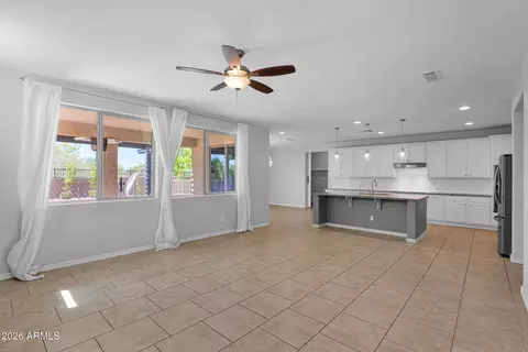Living - 3647 E Blue Spruce Ln, Gilbert, AZ 85298 photo 2 of 4