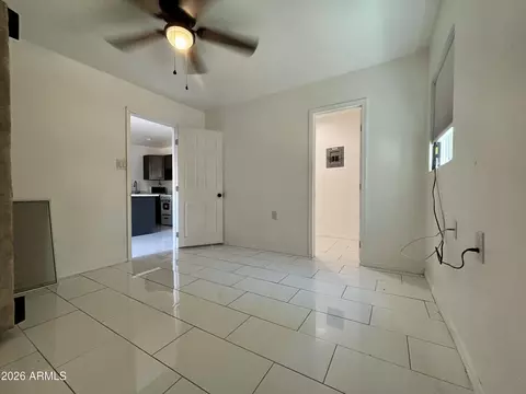 Bedroom - 2335 W Myrtle Ave, Phoenix, AZ 85021 photo 5 of 5