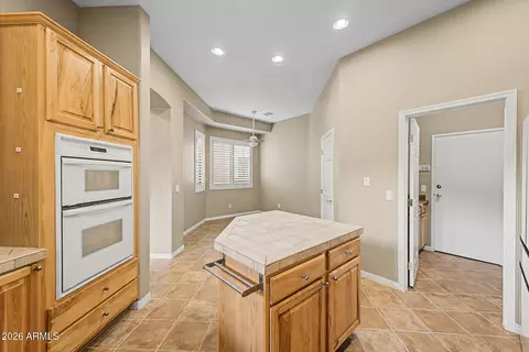 Kitchen - 7445 Eagle Crest Dr #1097, Mesa, AZ 85207 photo 2 of 3