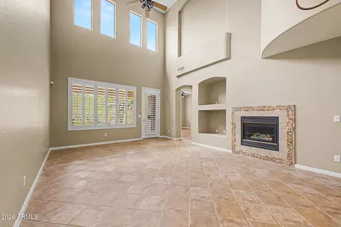 Living - 7445 Eagle Crest Dr #1097, Mesa, AZ 85207 photo 3 of 7