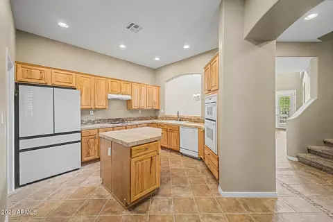 Kitchen - 7445 Eagle Crest Dr #1097, Mesa, AZ 85207 photo 1 of 3
